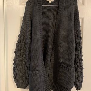 Beautiful boutique Pom sleeve cardigan
